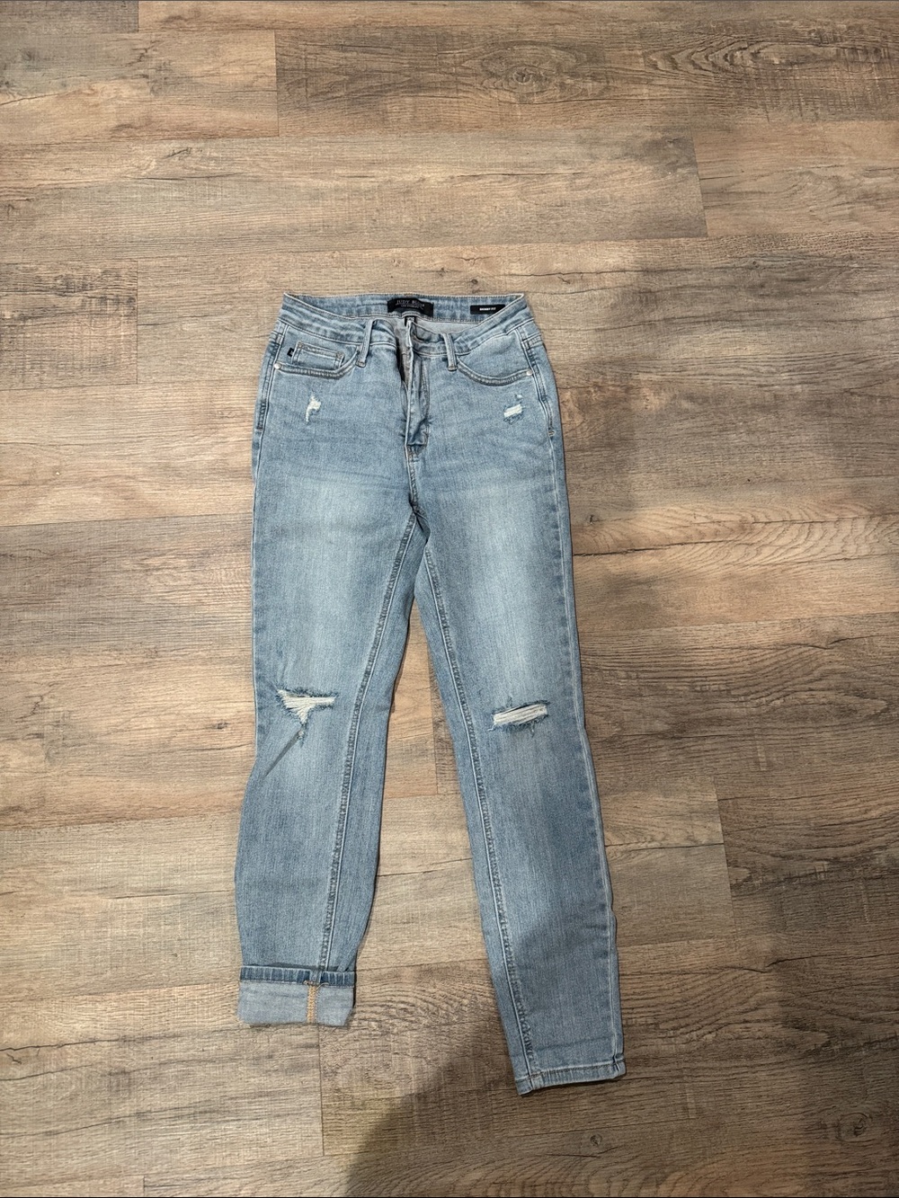 Light Blue Distressed Women’s Jeans